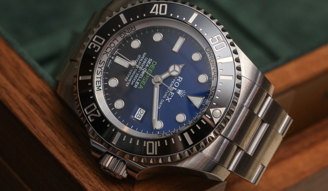 UK D-Blue Dials Fake Rolex Sea-Dweller 126660 Watches Show Extraordinary Watchmaking Techniques