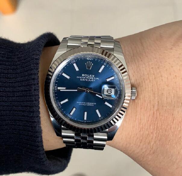 Which UK Perfect Rolex Fake Watches Movement Takes The Top Spot? A Watchmaker’s Comparison Of Rolex Calibers 3135 And 3235, Plus Which Is Better?